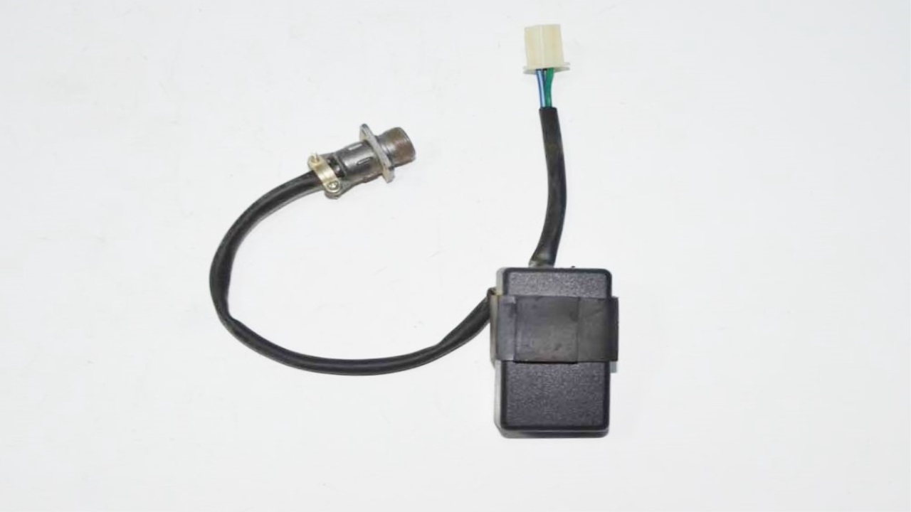 K.M SAAT BEYNİ ( LH 400 )